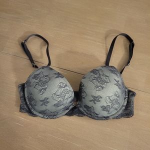 Victoria's Secret Demi Uplift Bra 32D